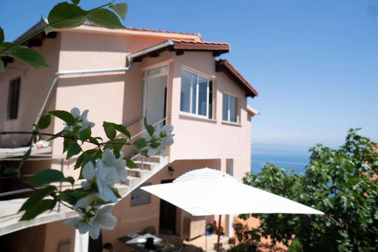 Cvita - Cozy Apartment With An Amazing View Lovran Exterior photo